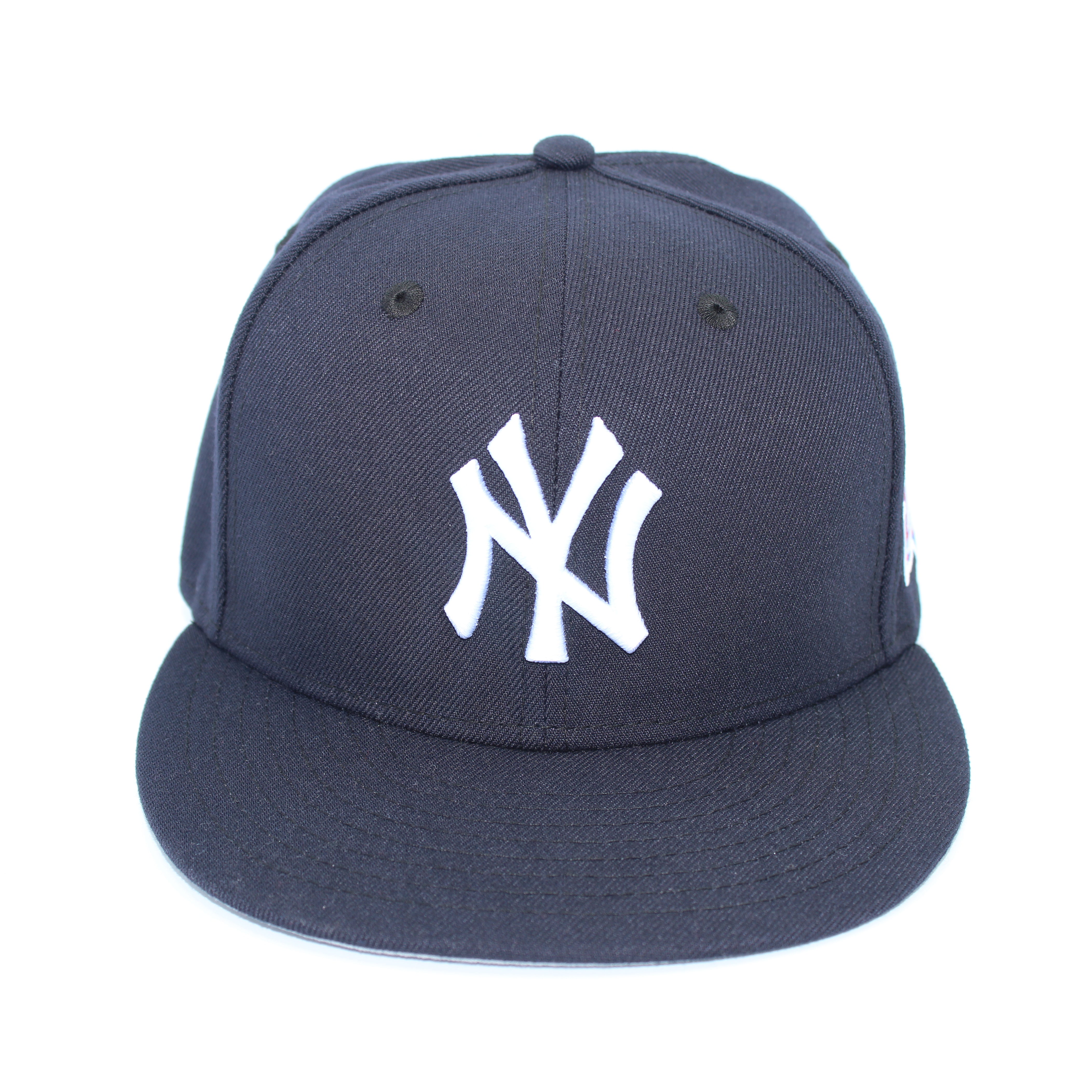 New Era 5950 New York Yankees 2000 WS Grey Brim Fitted Hat 70068071 Navy, 7 1/8 / Navy
