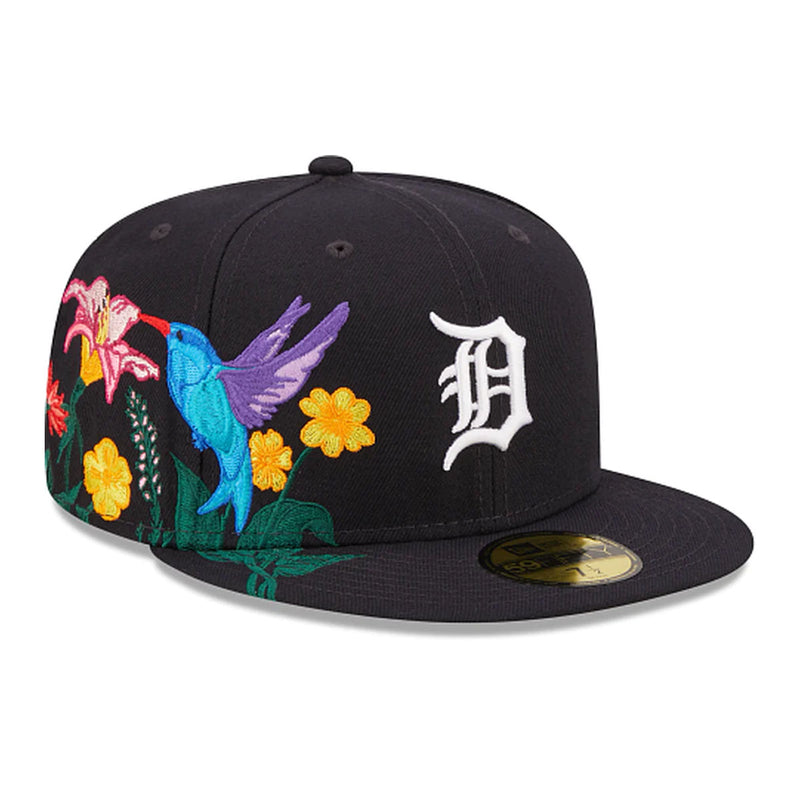 Detroit Tigers Old English Embroidered D Strapback Adjustable Hat FAN  FAVORITE