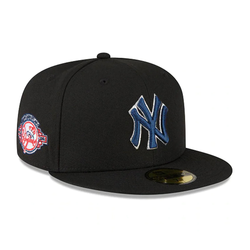 New Era Mens MLB New York Yankees Metallic Thread Logo 59Fifty Fitted Hat  60355175 Black, Dark Green Undervisor