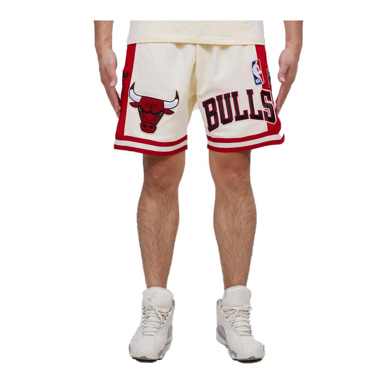 Red Just Don Chicago Bulls Red Shorts NBA in 2023  Chicago bulls outfit,  Sport pants, Basketball shorts